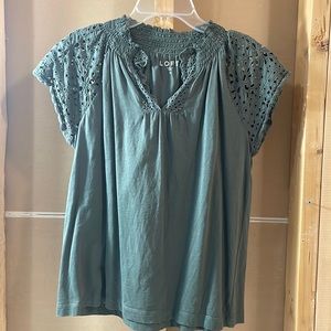 Woman’s Loft Top